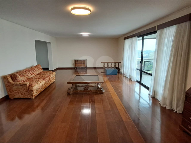 Apartamento para alugar com 4 quartos, sendo 3 suítes,  em Santo Amaro, São Paulo, SP