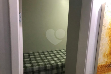 Casa à venda com 3 quartos, sendo 1 suíte, no condomínio Dolce Villa Anália Franco, São Paulo - SP