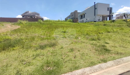 Terreno à venda no condomínio Residencial Campo de Toscana, Vinhedo - SP