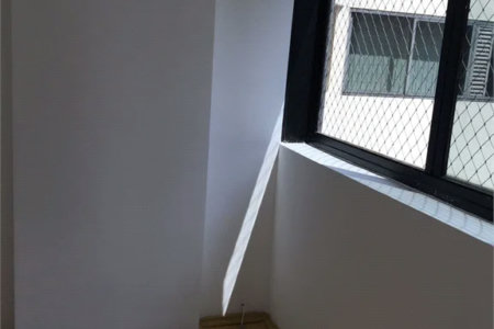 Apartamento à venda com 3 quartos, sendo 1 suíte, em Jardim Parque Morumbi, São Paulo, SP
