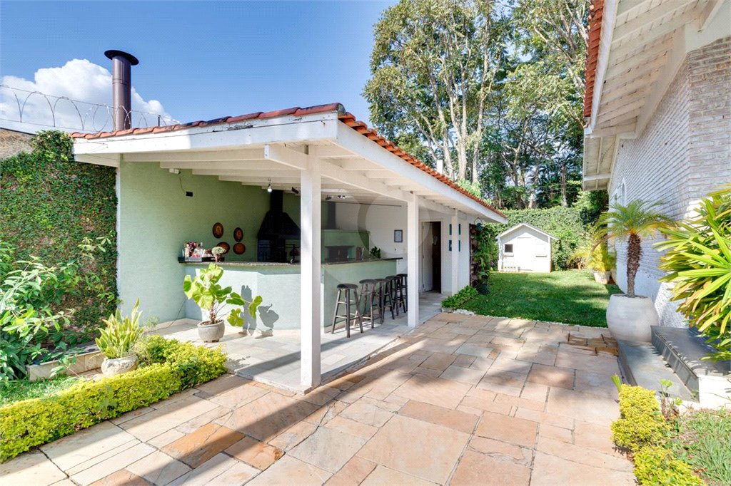 Casa Térrea à venda com 3 suítes em Interlagos, São Paulo, SP