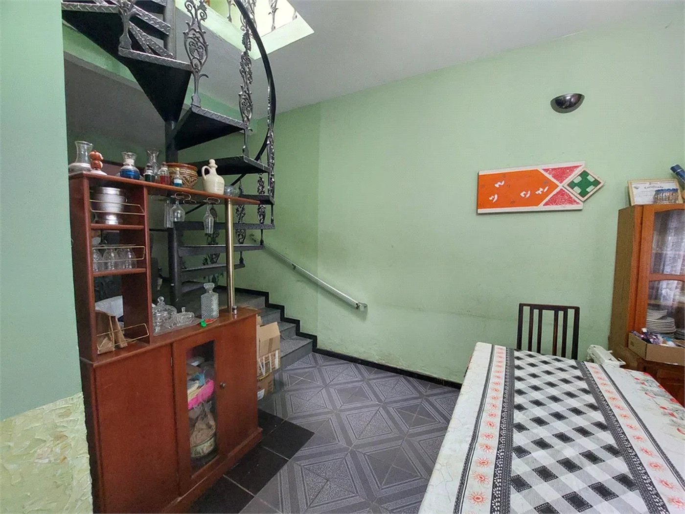 Sobrado à venda com 4 quartos, sendo 2 suítes, em Vila Leopoldina, São Paulo, SP