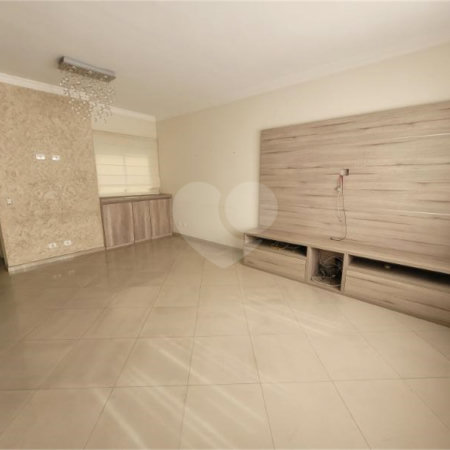 Casa à venda com 3 quartos, sendo 1 suíte,  no condomínio Maximus I, São Paulo - SP