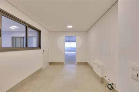 Apartamento à venda com 4 suítes em Campo Belo, São Paulo, SP