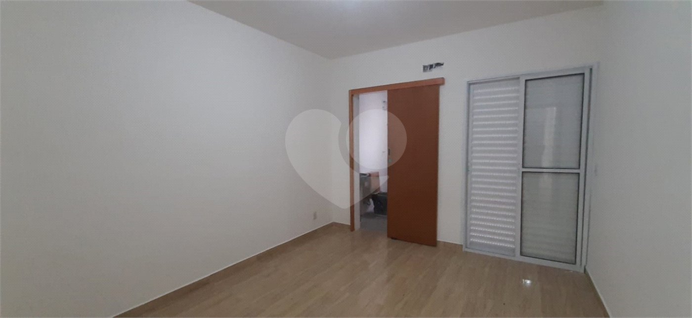 Sobrado à venda com 3 quartos, sendo 1 suíte, em Vila Primavera, São Paulo, SP