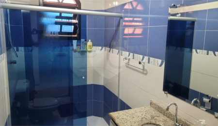 Casa à venda com 6 quartos, sendo 2 suítes, em Laranjeiras, Caieiras, SP
