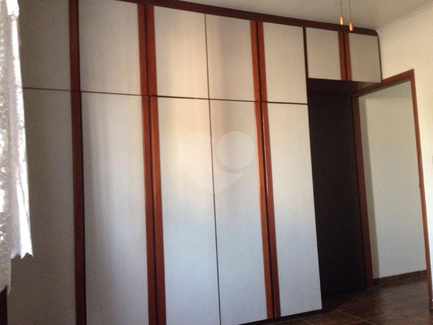 Sobrado à venda com 4 quartos, sendo 1 suíte,  em Jardim Aricanduva, São Paulo, SP