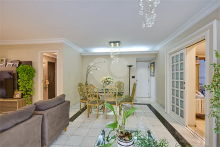 Apartamento à venda com 3 quartos em Jardim Marajoara, São Paulo, SP
