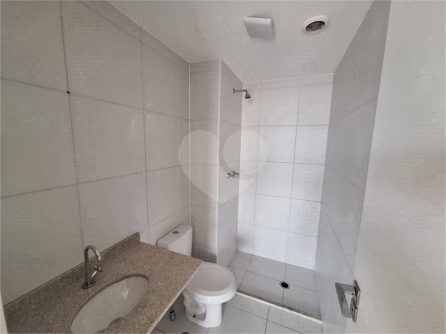 Apartamento à venda com 2 quartos, sendo 1 suíte,  em Vila Esperança, São Paulo, SP