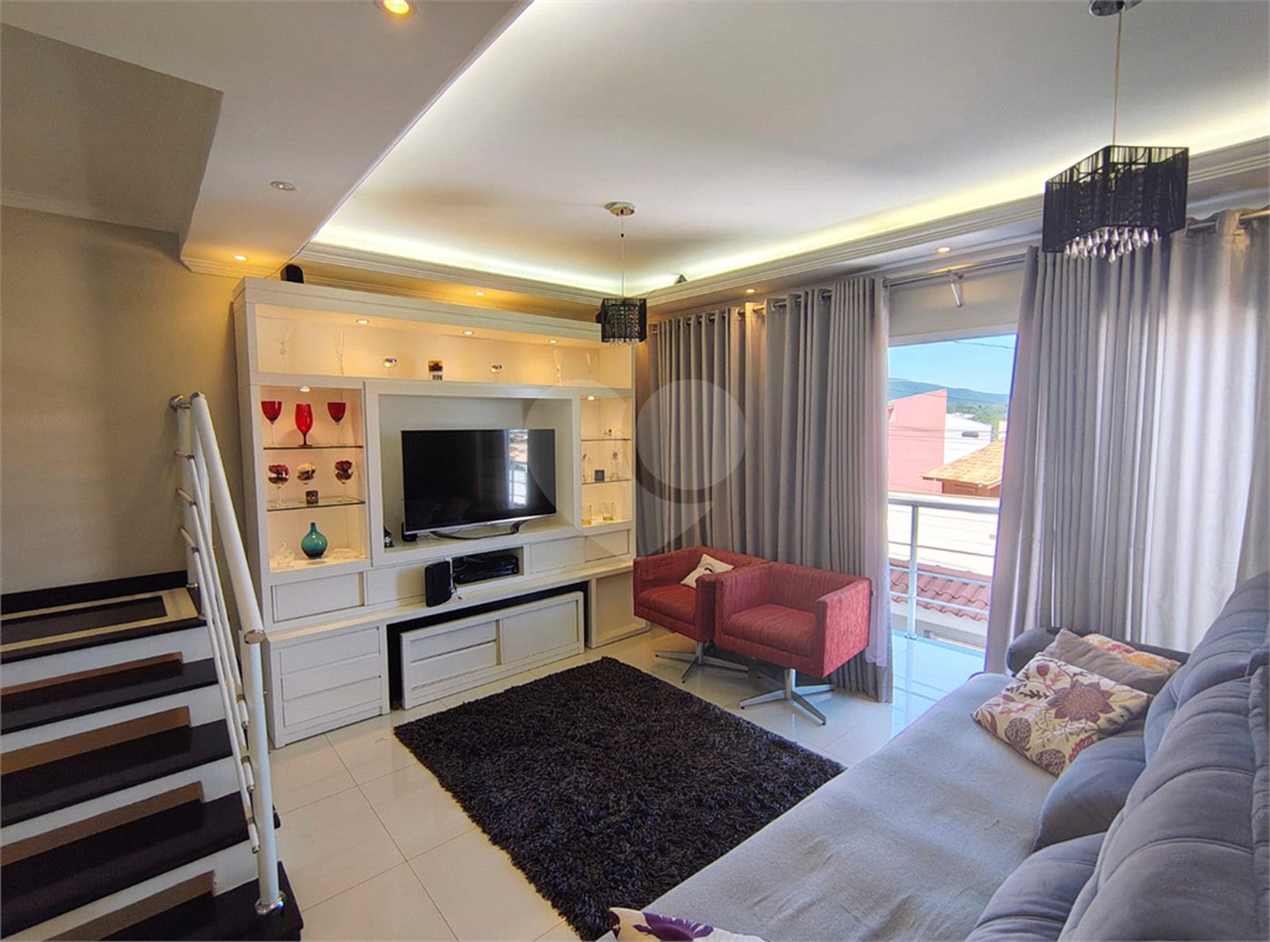 Casa à venda com 3 quartos, sendo 1 suíte,  em Horto Santo Antonio, Jundiaí, SP