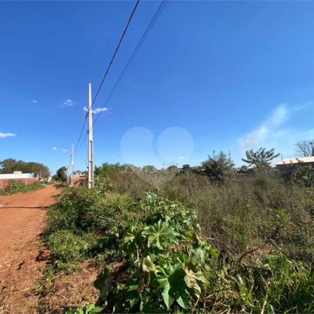 Terreno à venda no condomínio Terreno na Rua Realeza,500, Ponta Porã - MS