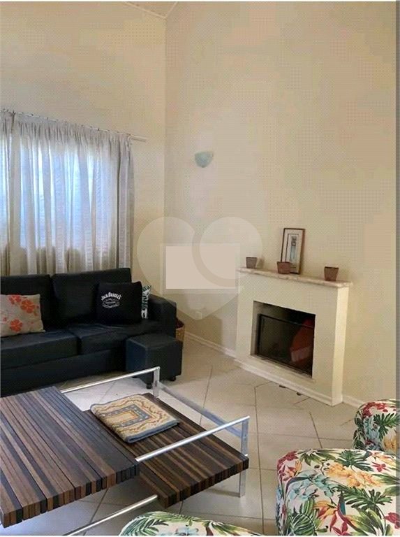 Sobrado à venda com 3 quartos, sendo 1 suíte, em Jardim Maristela, Atibaia, SP