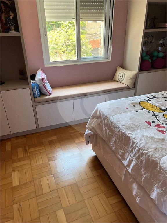 Sobrado à venda com 3 quartos, sendo 1 suíte, em Vila Alexandria, São Paulo, SP