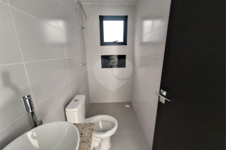 Casa à venda com 1 quarto em Parada Inglesa, São Paulo, SP