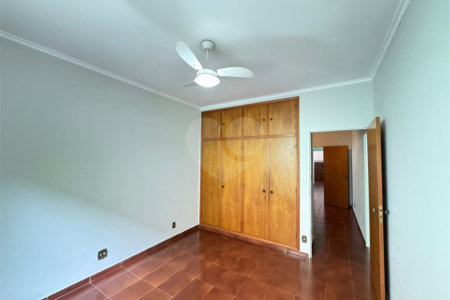 Casa à venda com 4 quartos, sendo 2 suítes, em Ribeirânia, Ribeirão Preto, SP