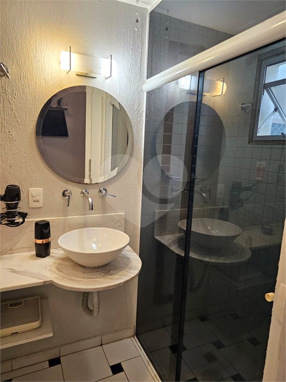 Apartamento à venda com 3 quartos, sendo 1 suíte, em Vila Olímpia, São Paulo, SP