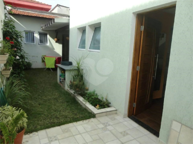 Sobrado à venda com 2 quartos em Chácara Monte Alegre, São Paulo, SP