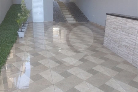 Casa para alugar com 4 suítes em Jardim Maristela, Atibaia, SP