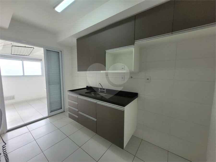 Apartamento à venda com 3 quartos, sendo 1 suíte, em Barra Funda, São Paulo, SP