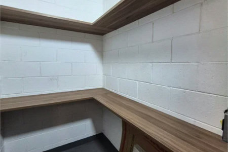Apartamento à venda com 4 quartos, sendo 2 suítes,  em Jardim Vazani, São Paulo, SP