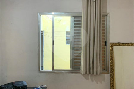 Sobrado à venda com 6 quartos, sendo 1 suíte, em Vila Aurora (zona Norte), São Paulo, SP