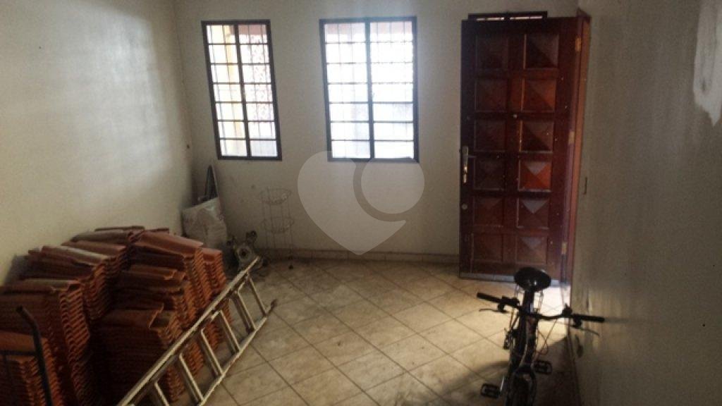 Sobrado à venda com 3 quartos em Tremembé, São Paulo, SP