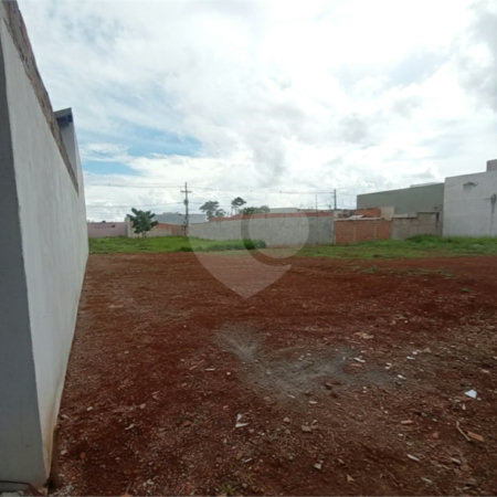 Terreno à venda em Portal dos Pinheiros Ii, Itapetininga, SP