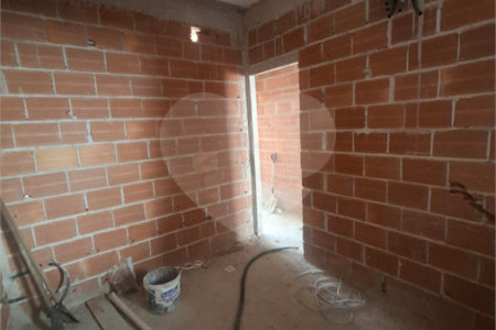 Casa à venda com 2 quartos, sendo 1 suíte,  no condomínio Campina Grande, Rio de Janeiro - RJ