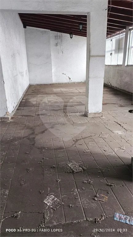Casa à venda com 3 quartos em Paulicéia, Campinas, SP