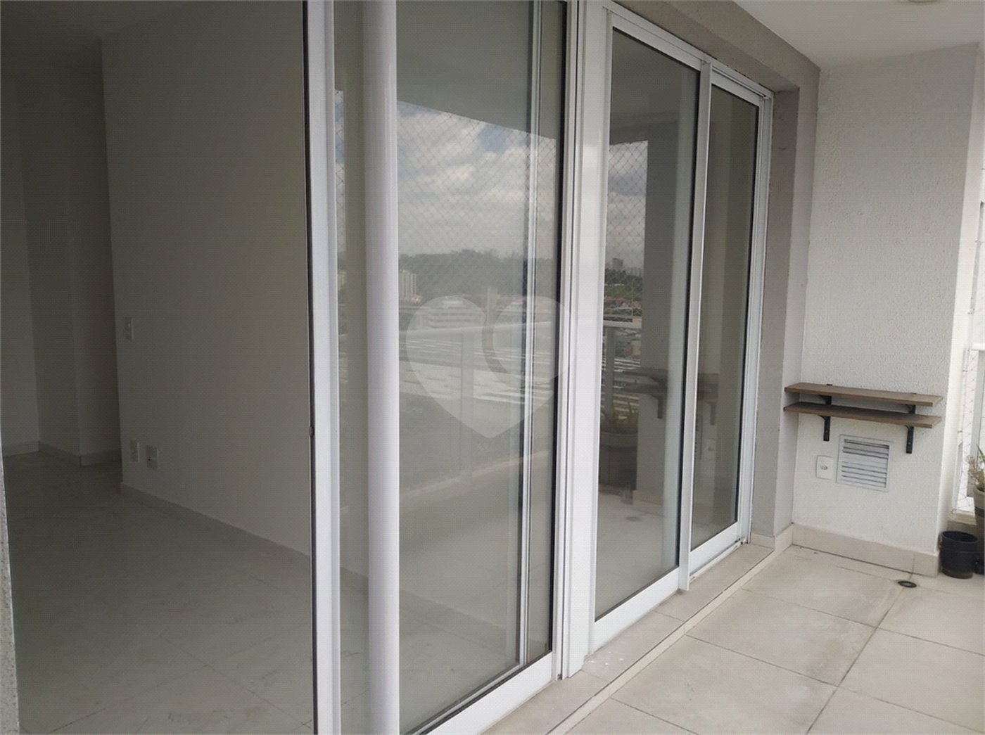 Apartamento para alugar com 2 quartos em Vila Anastácio, São Paulo, SP