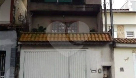Sobrado à venda com 3 quartos, sendo 1 suíte,  em Vila Ré, São Paulo, SP