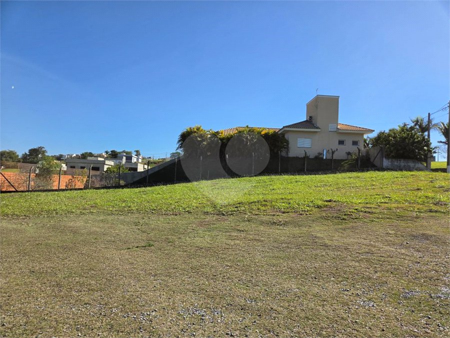 Terreno à venda no condomínio Village Araçoiaba, Araçoiaba da Serra - SP