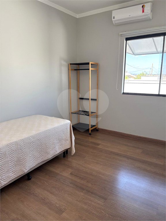 Casa à venda com 4 quartos, sendo 1 suíte, no condomínio Lagos D Icaraí, Salto - SP