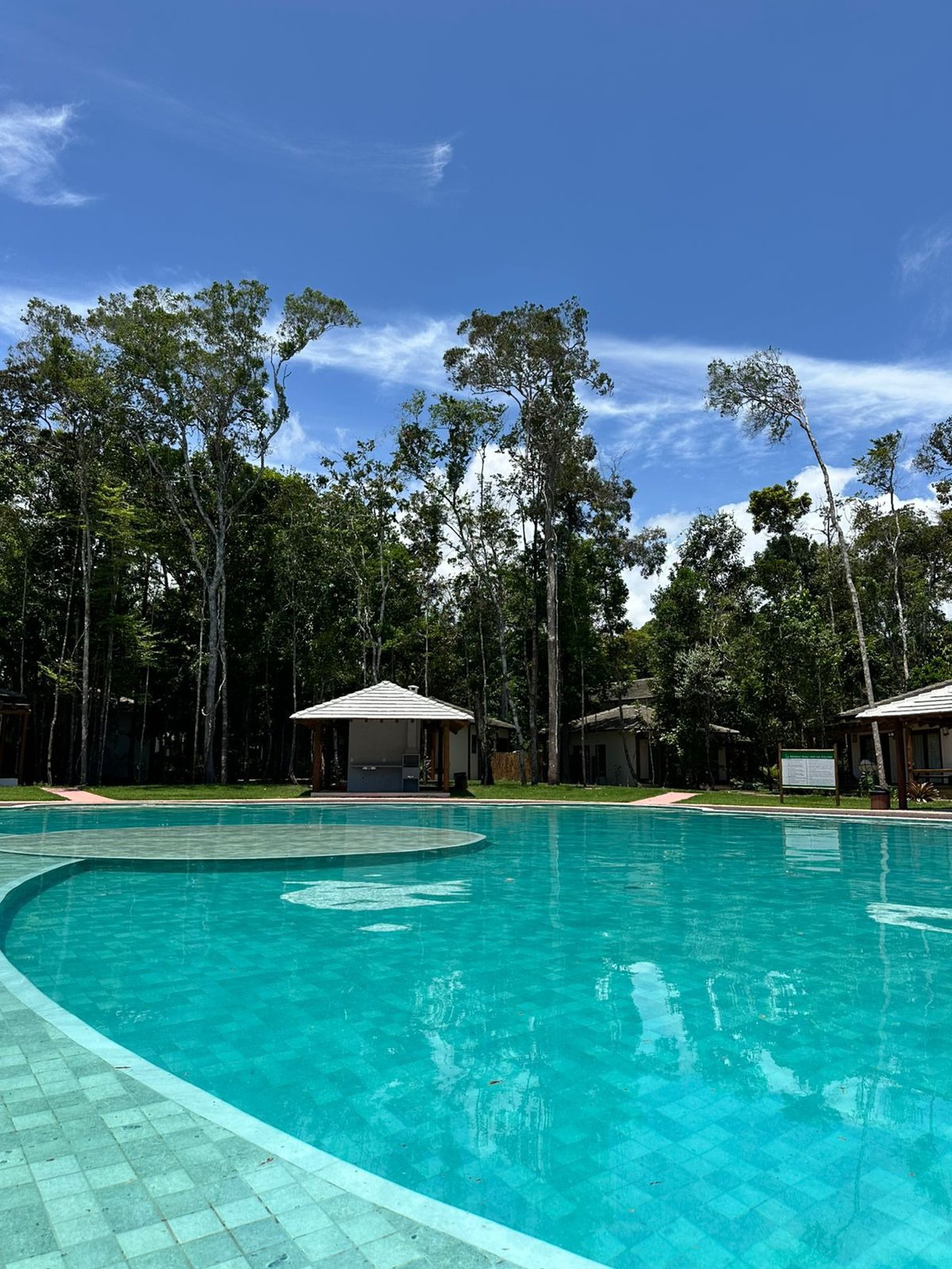 Apartamento à venda com 2 quartos, sendo 1 suíte / Arraial D'ajuda, Arraial D'ajuda, BA