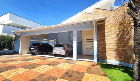 Casa à venda com 3 suítes no condomínio Residencial Suzano, Suzano - SP