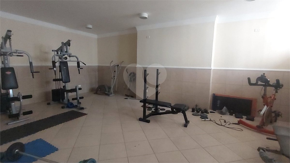 Casa para alugar com 3 quartos, sendo 1 suíte, no condomínio Santanna, São Paulo - SP