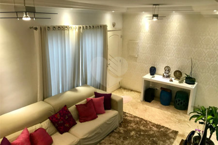 Casa à venda com 3 quartos, sendo 1 suíte, no condomínio San Marco, São Paulo - SP