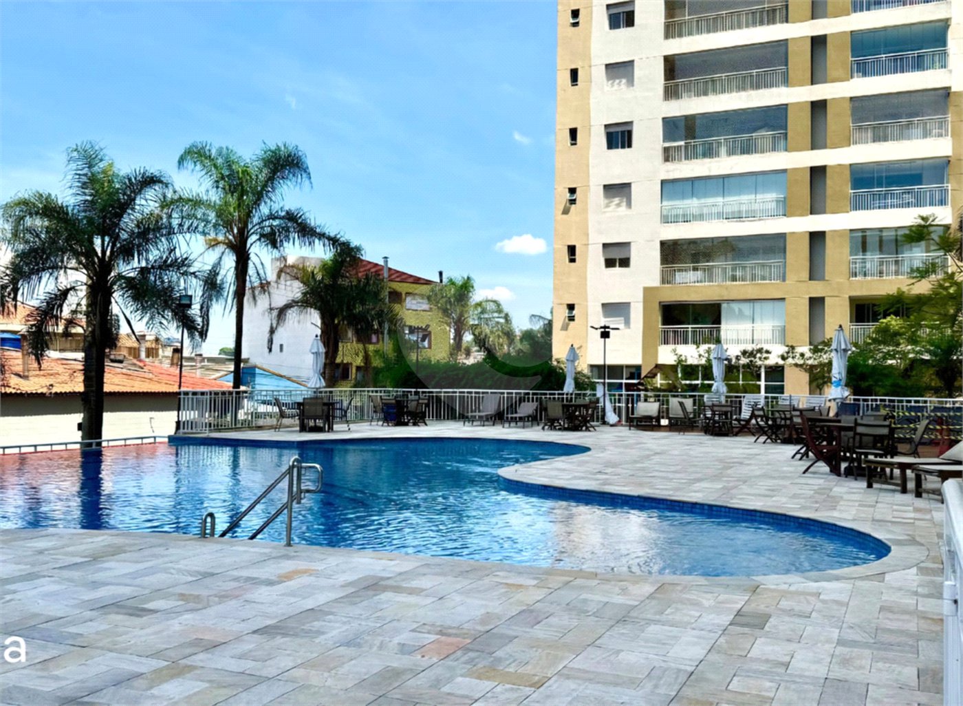 Apartamento à venda com 3 quartos, sendo 1 suíte, em Vila Galvão, Guarulhos, SP