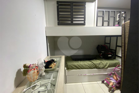 Casa à venda com 2 quartos, sendo 1 suíte, em Jardim Estoril, Ponta Porã, MS