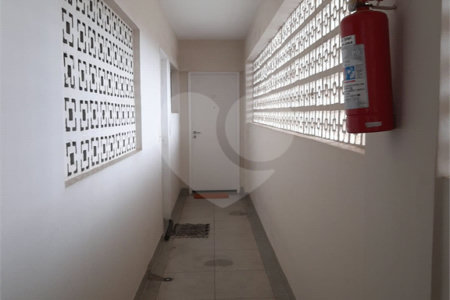Apartamento à venda com 2 quartos em Vila Constança, São Paulo, SP