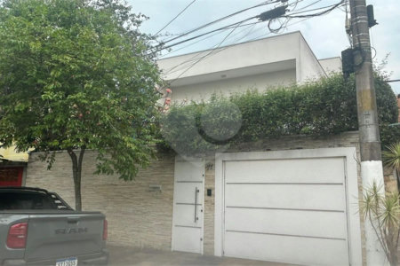 Casa à venda com 4 quartos, sendo 2 suítes,  em Vila Romana, São Paulo, SP