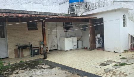 Casa Térrea à venda ou para alugar com 3 quartos, sendo 1 suíte,  em Horto, São Paulo, SP