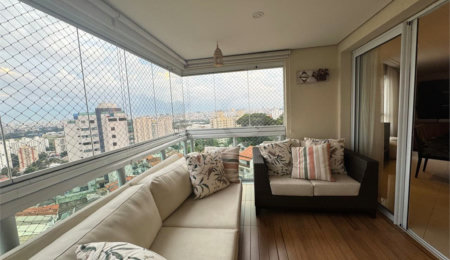 Apartamento à venda com 3 suítes em Santa Teresinha, São Paulo, SP