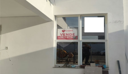Casa Térrea à venda com 3 quartos, sendo 1 suíte,  em Jardim Bom Sucesso, Indaiatuba, SP