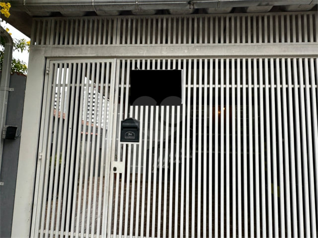 Sobrado à venda com 3 quartos em Santa Teresinha, São Paulo, SP