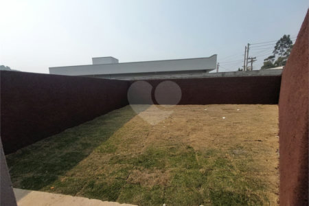 Casa Térrea à venda com 3 suítes em Boa Vista, Atibaia, SP