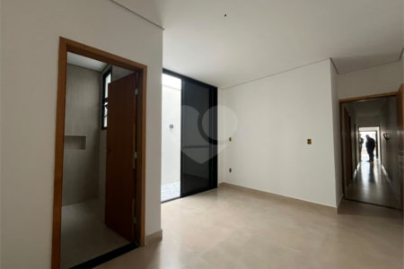 Casa de Vila à venda com 3 quartos, sendo 1 suíte, em Vila São Caetano, Sorocaba, SP