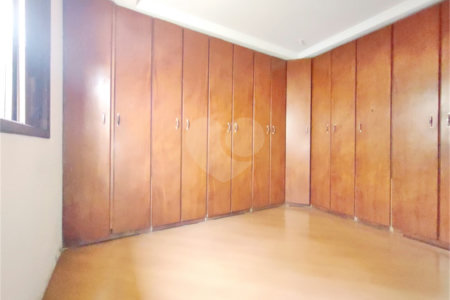 Casa à venda com 3 quartos, sendo 1 suíte, em Vila Mazzei, São Paulo, SP