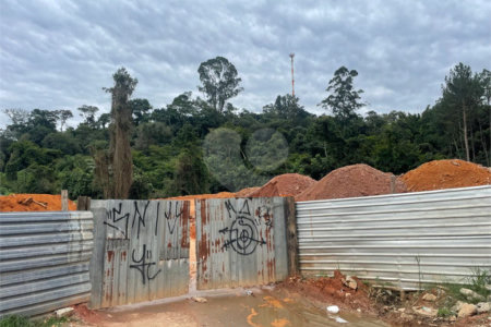Terreno à venda em Jardim do Rio Cotia, Cotia, SP