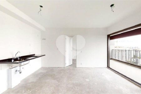 Apartamento à venda com 2 suítes em Pinheiros, São Paulo, SP